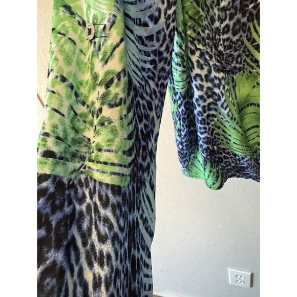 Slim Factor Long Sleeved Palm Leopard Front Tie Blouse Size L - Picture 4 of 5